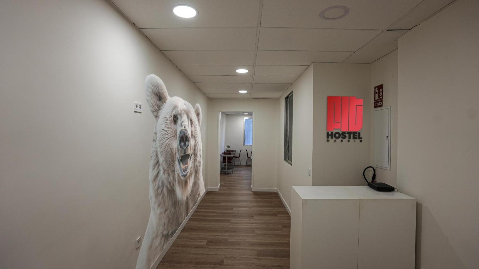 Fit Hostel Madrid Buitenkant foto
